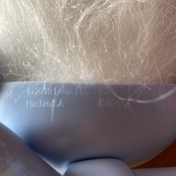 Poppy, Branch, & Guy Diamond Figures by Hasbro 2019 - Picture 4 of 13